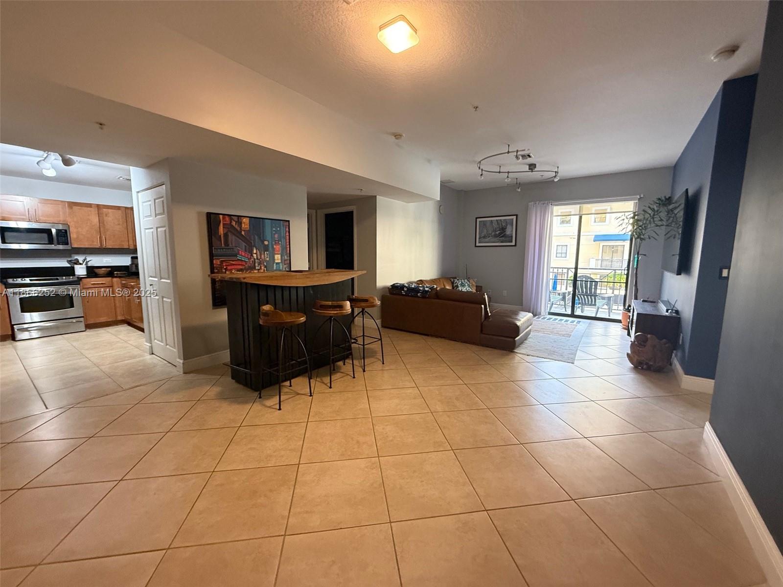 f3b61b38-7018 8395 SW 73rd Ave # 509, Miami FL 33143 — #A11866252