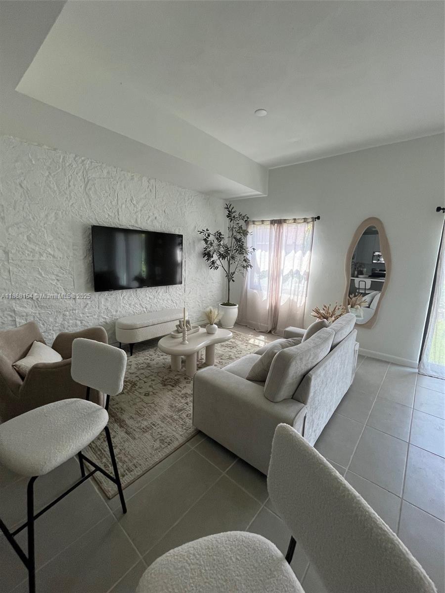 2526 Pierce Street # 12, Hollywood FL 33020 — #A11868154