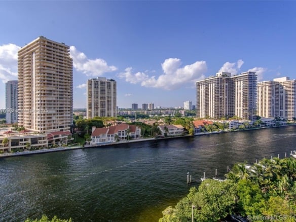 19390 Collins Ave # 1121, Sunny Isles Beach FL 33160 — #A11868397