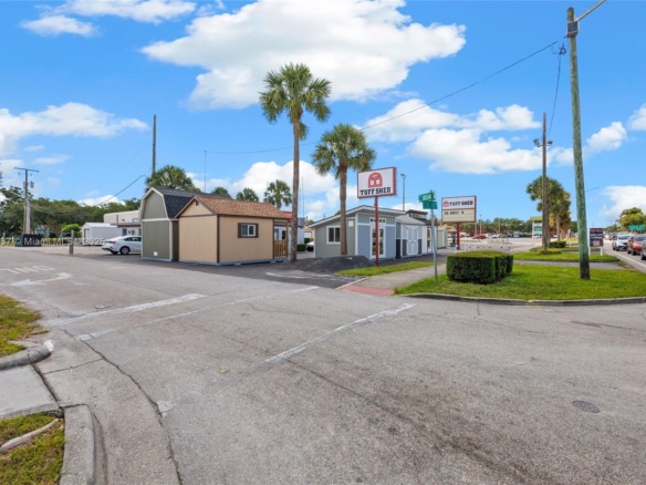 2402 S US HWY 1, Fort Pierce FL 34982 — #A11868937