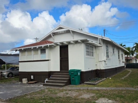 844 SW 8th Ct, Miami FL 33130 — #A11869039