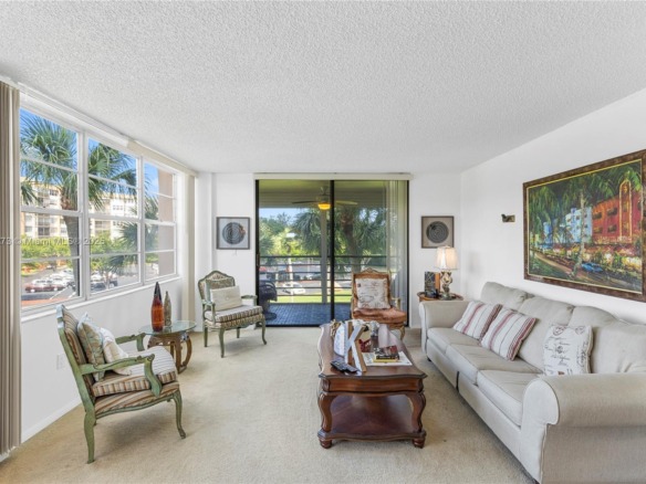 1000 Saint Charles Pl # 319, Pembroke Pines FL 33026 — #A11869273