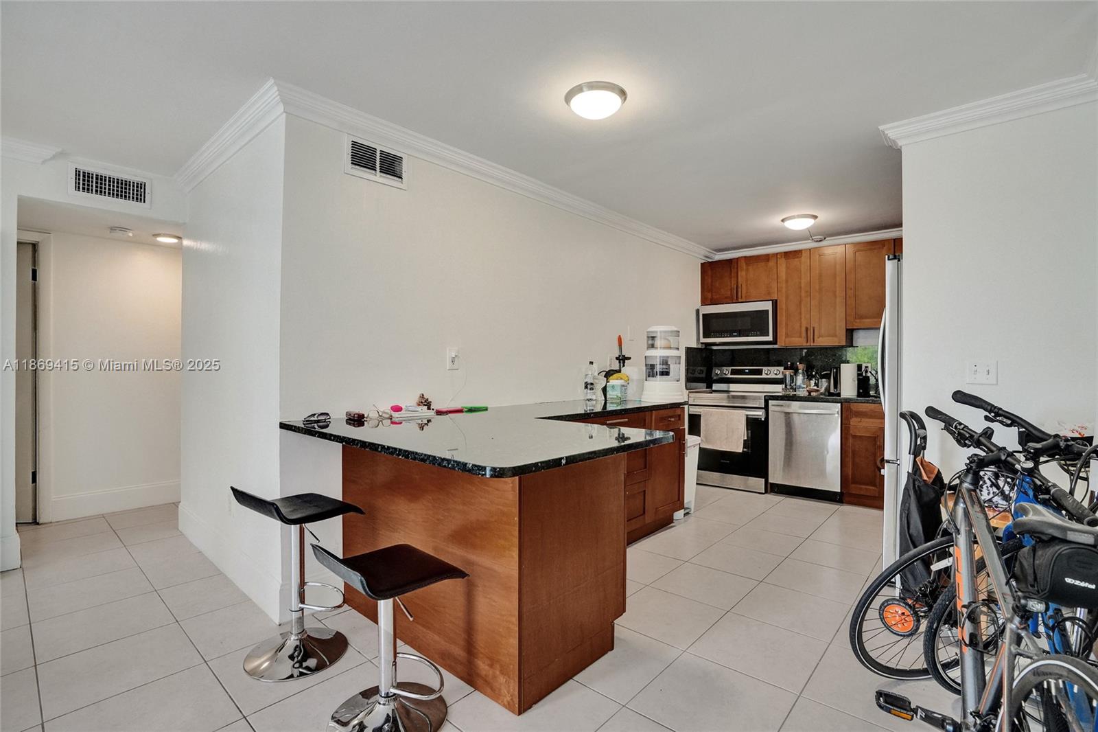 1801 S Treasure Dr # 329, North Bay Village FL 33141 — #A11869415