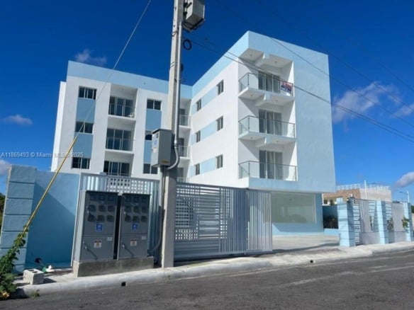 Listing #A11869493