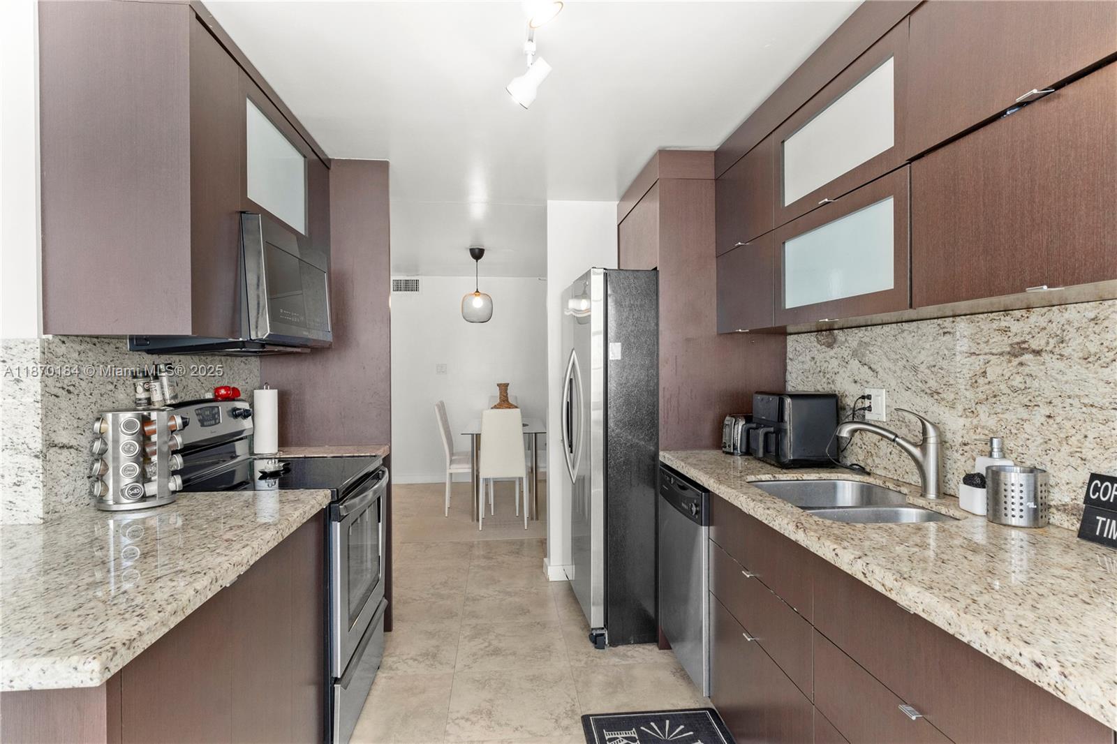 18071 Biscayne Blvd # 1404, Aventura FL 33160 — #A11870184