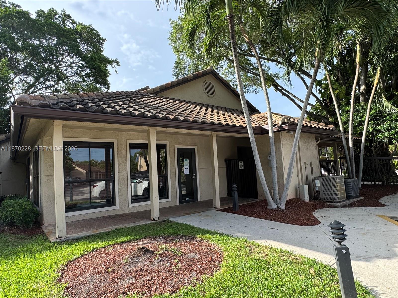 f3b61b38-7170 4341 W McNab Rd # 27, Pompano Beach FL 33069 — #A11870228