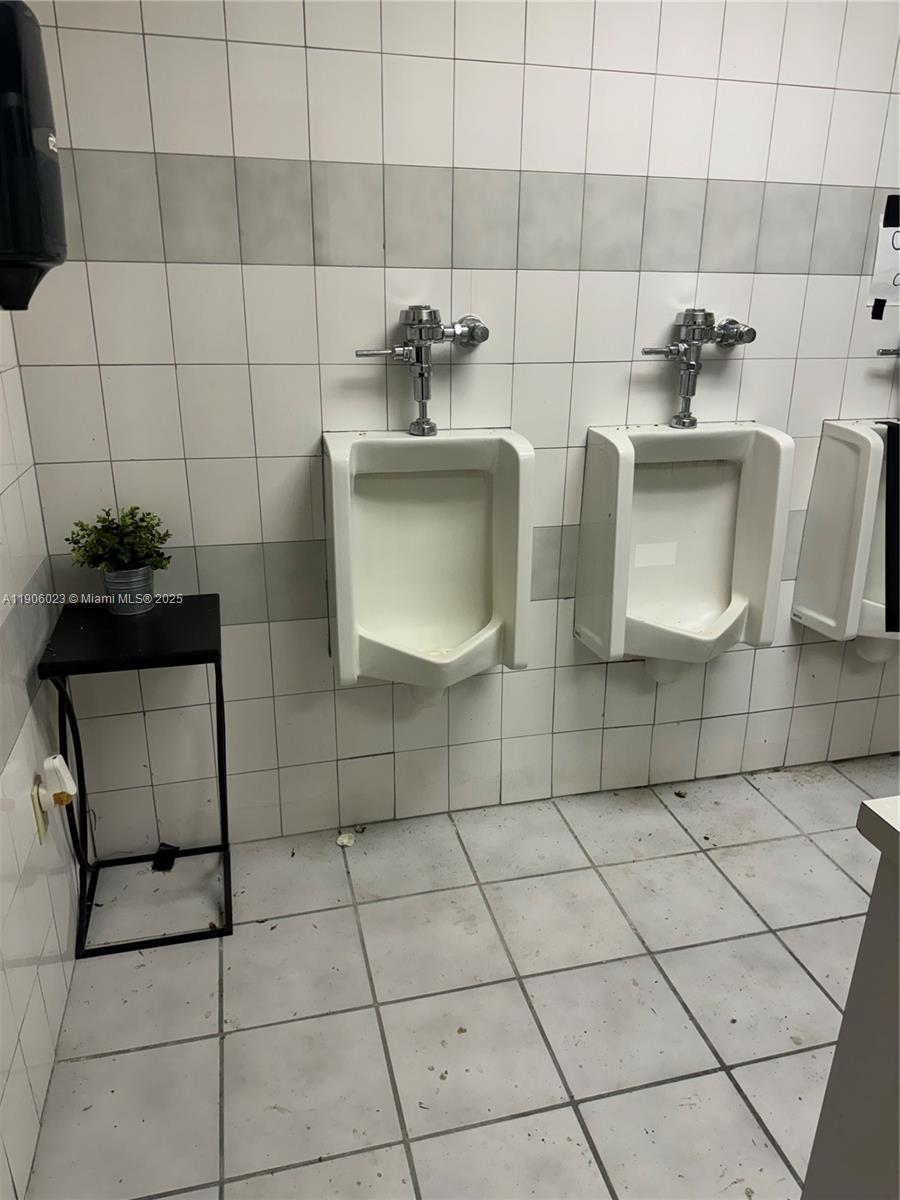 f3b61b38-718 12495 NE 2nd Ave, North Miami FL 33161 — #A11906023