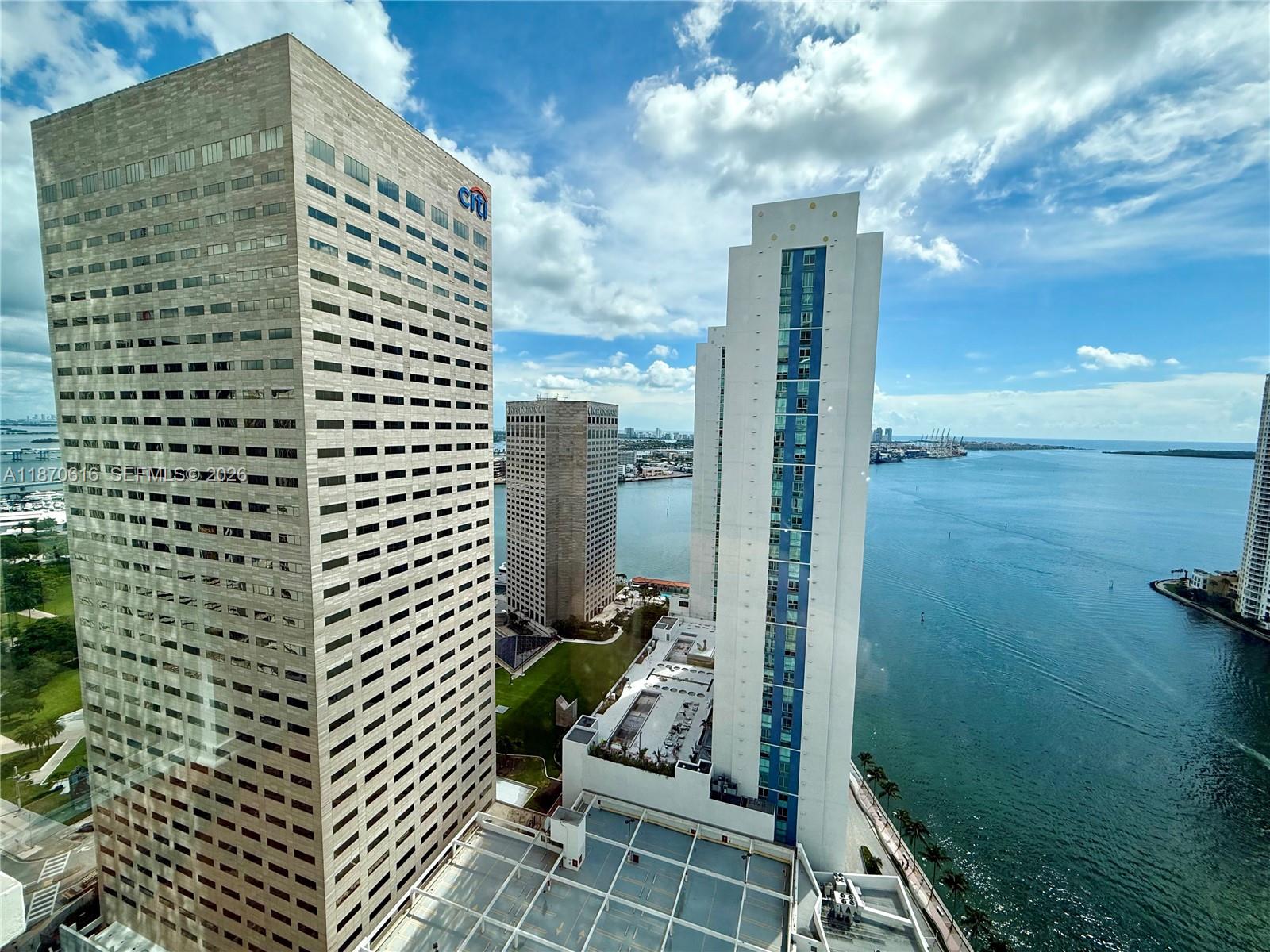 f3b61b38-7198 300 S Biscayne Blvd # 3014, Miami FL 33131 — #A11870616