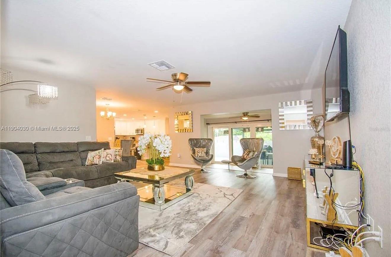 S Listing #A11904030