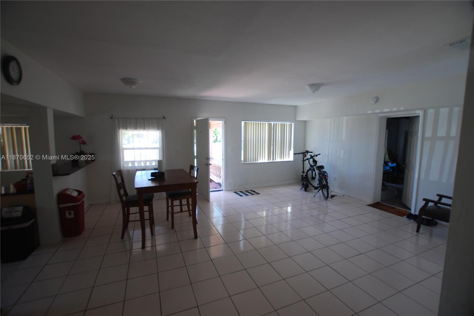 f3b61b38-7201 1801 NE 176th St, North Miami Beach FL 33162 — #A11870652