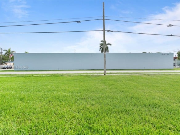 105 NE 1st Rd, Homestead FL 33030 — #A11871334