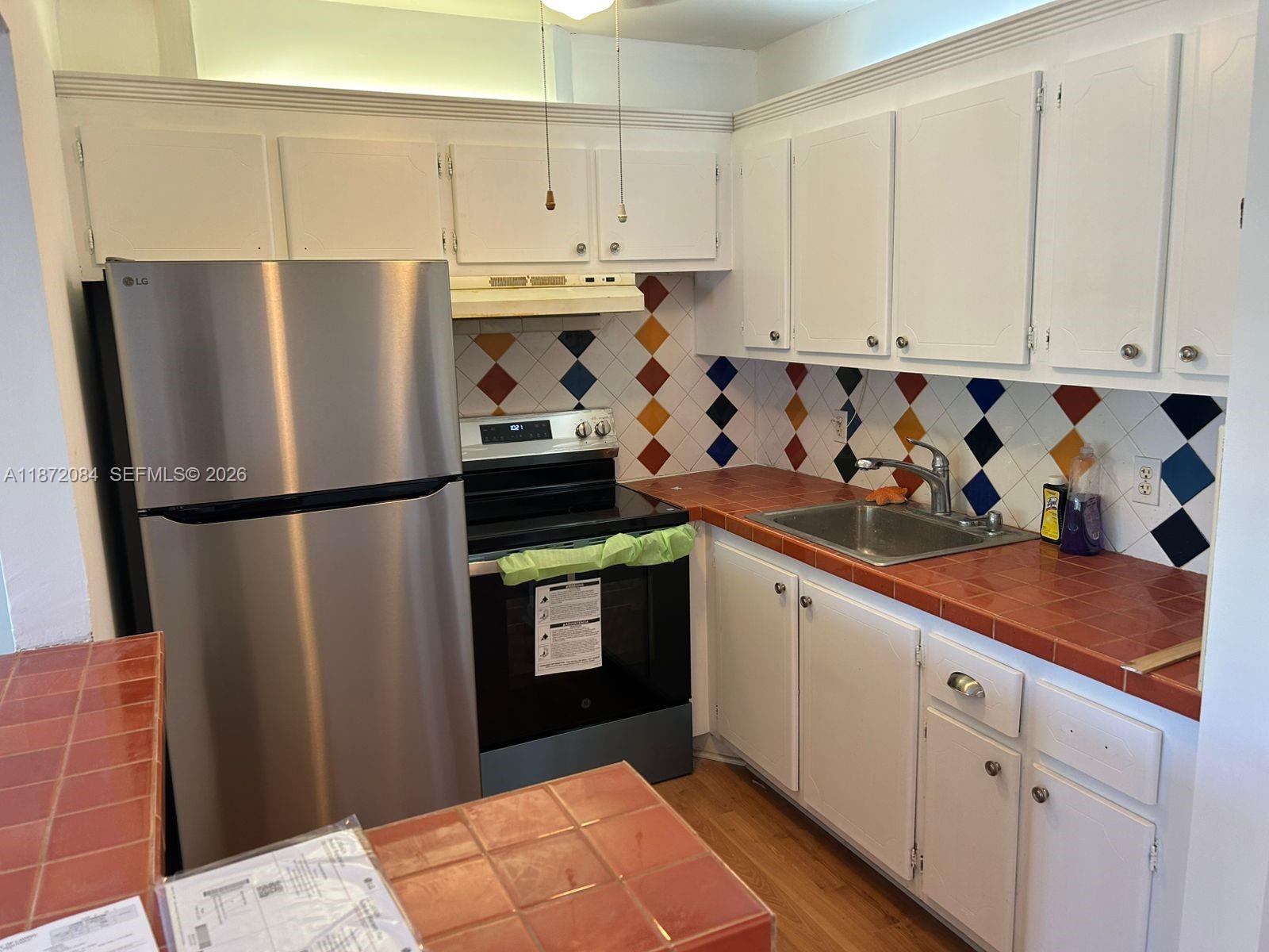 19 Newport A # 19, Deerfield Beach FL 33442 — #A11872084