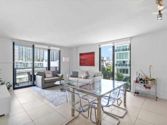 31 SE 6th St # 802, Miami FL 33131 — #A11872441