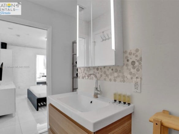 5445 Collins Ave # 14, Miami Beach FL 33140 — #A11872707