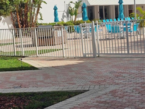 20400 W Country Club Dr # 315, Aventura FL 33180 — #A11873094
