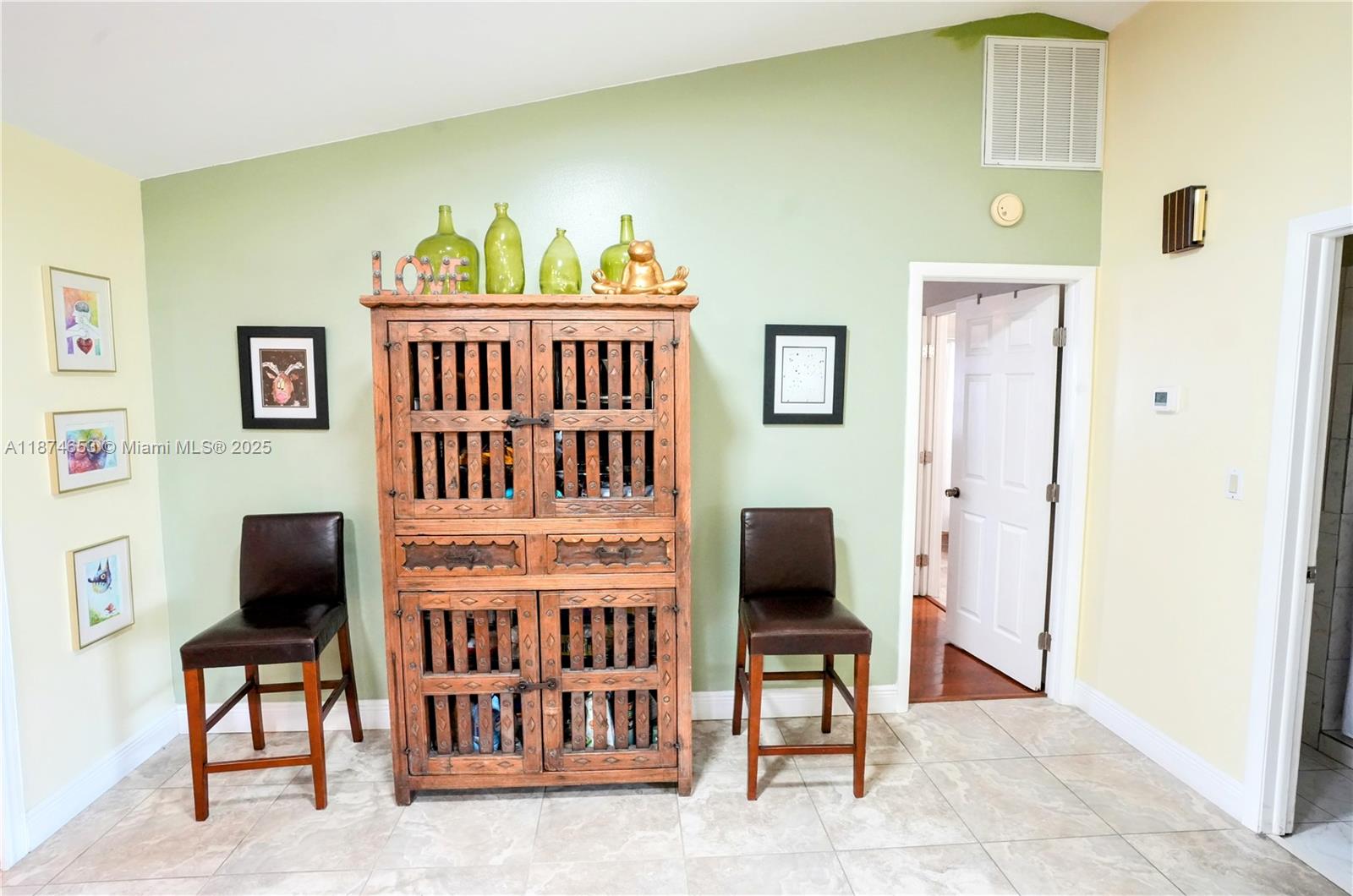 2304 SE 8TH TER, Cape Coral FL 33990 — #A11874653