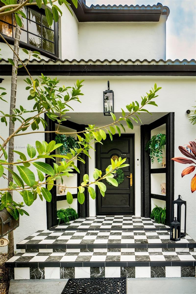 5149 Alton Rd, Miami Beach FL 33140 — #A11874699