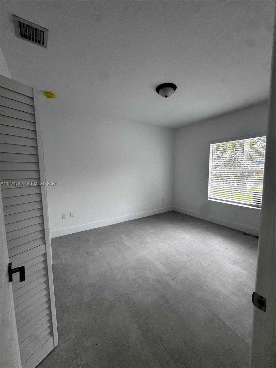 f3b61b38-7397 2541 NW 9th St, Fort Lauderdale FL 33311 — #A11874742