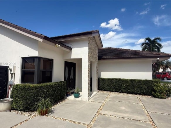 840 NW 134th Ave, Miami FL 33182 — #A11874980