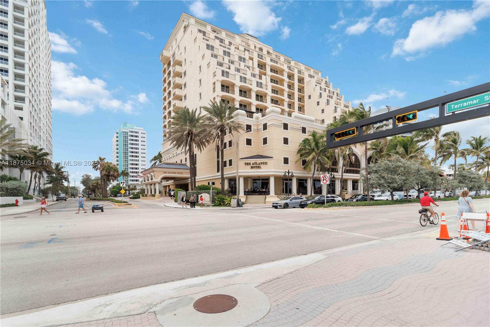 f3b61b38-7405 601 N Ft Lauderdale Beach Blvd # 611, Fort Lauderdale FL 33304 — #A11875034