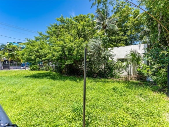 918 4th St, Miami Beach FL 33139 — #A11875710