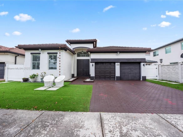 18000 NW 90th Pl, Hialeah FL 33018 — #A11905455