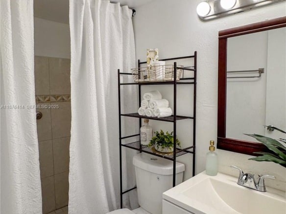 2145 Pierce St # 118, Hollywood FL 33020 — #A11876414