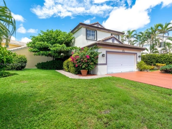 15905 SW 83rd Ter, Miami FL 33193 — #A11877073