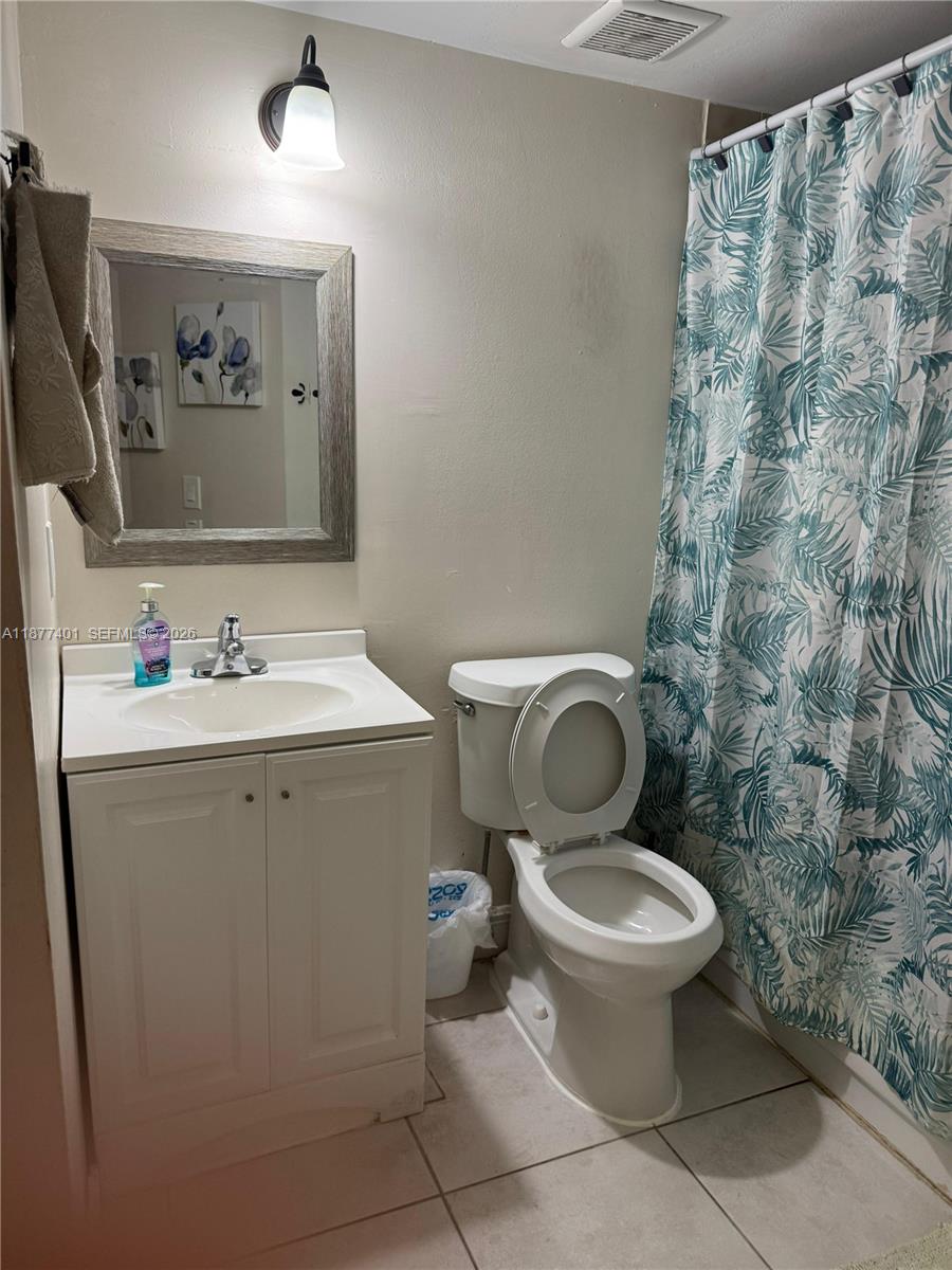 f3b61b38-7521 8205 SW 152nd Ave # 414, Miami FL 33193 — #A11877401