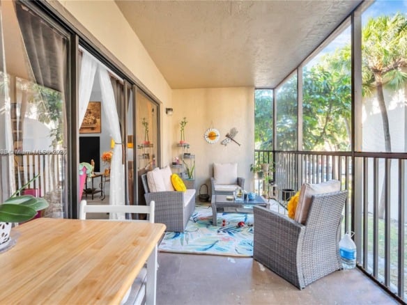 491 Ives Dairy Rd # 5, Miami FL 33179 — #A11877506