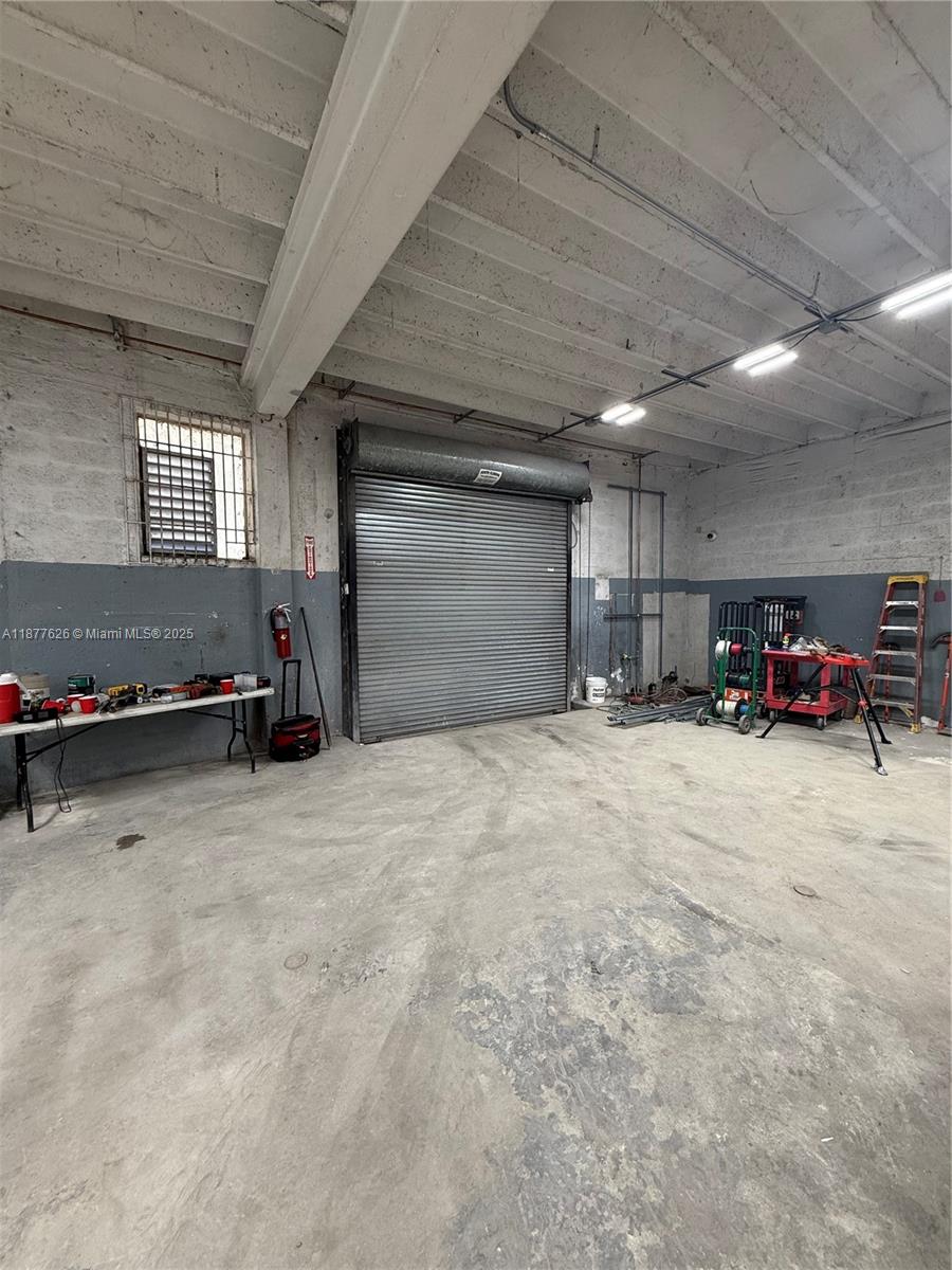f3b61b38-7536 572 NW 72nd St, Miami FL 33150 — #A11877626