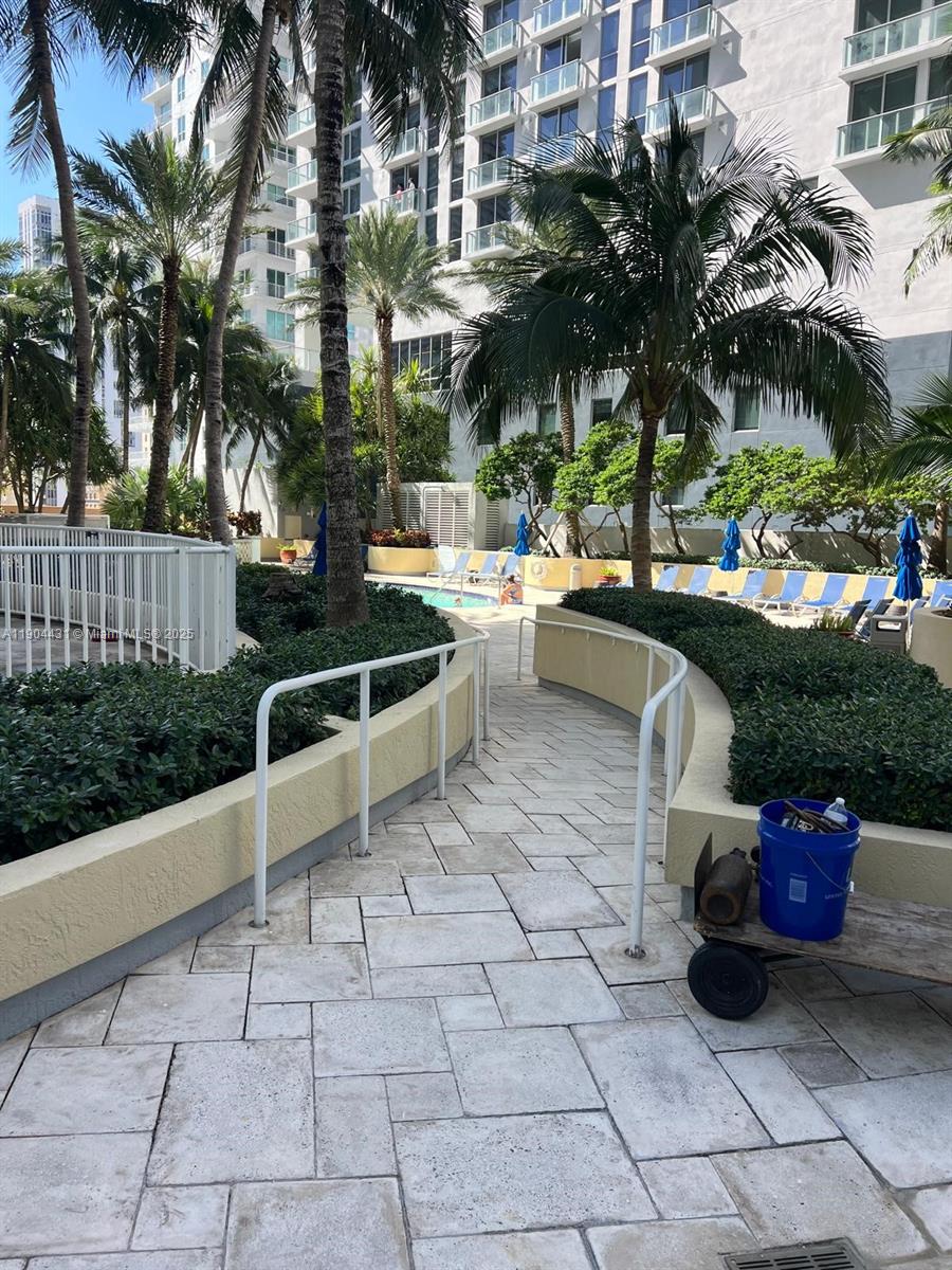 f3b61b38-759 244 Biscayne Blvd # 303, Miami FL 33132 — #A11904431