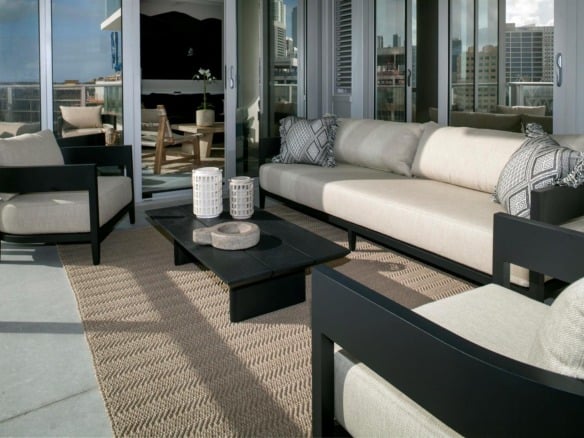 851 NE 1st Avenue # 812, Miami FL 33132 — #R10855738