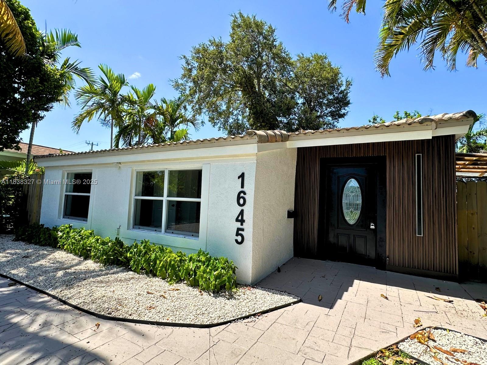 1645 NE 175th St, North Miami Beach FL 33162 — #A11838327