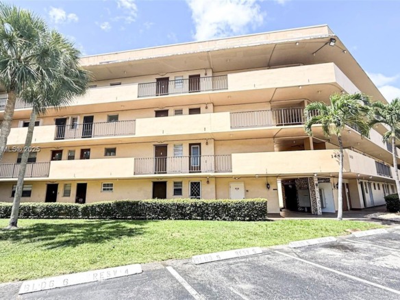 1450 NE 191st St # 404, Miami FL 33179 — #A11849764