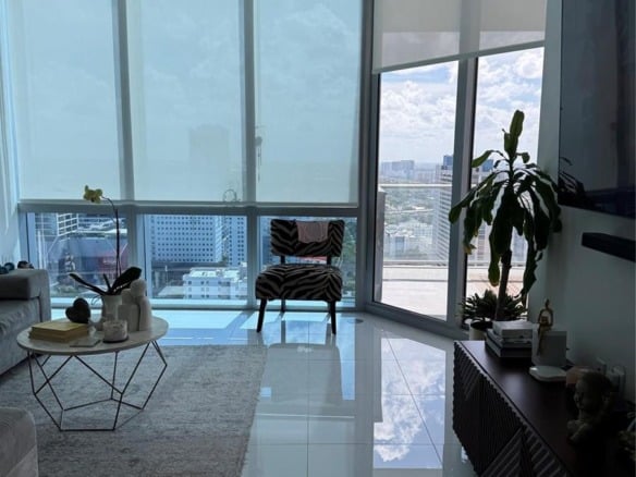 851 NE 1st Avenue # 2606, Miami FL 33132 — #F10423394