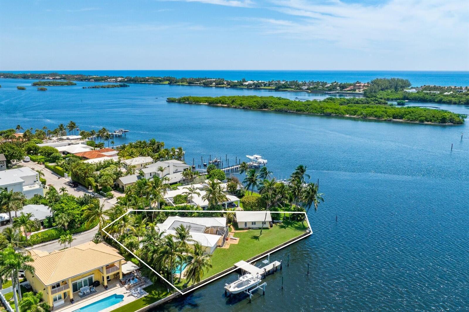 f3b61b38-7758 8026 Flagler Court, West Palm Beach FL 33405 — #R10982793
