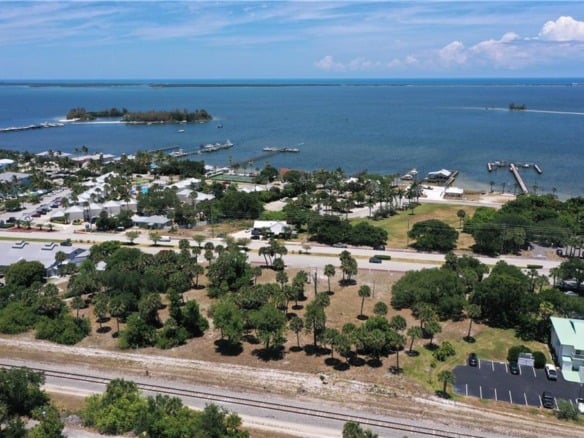 1531 Us Highway 1 Highway, Sebastian FL 32958 — #R10991358