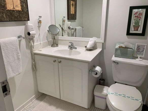 3901 S Ocean Drive # 10J, Hollywood FL 33019 — #F10446427