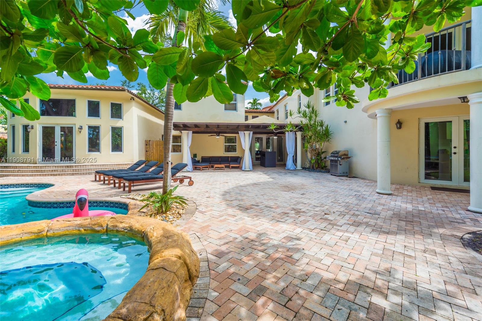 f3b61b38-779 1051 NE 89th St, Miami FL 33138 — #A11908791