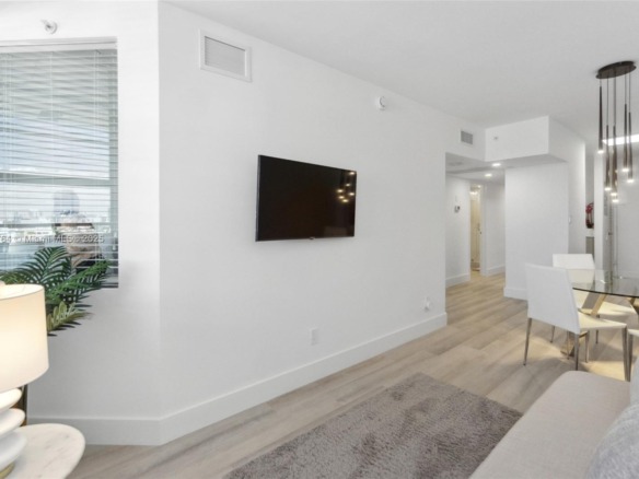 100 Lincoln Rd # 1218, Miami Beach FL 33139 — #A11780764