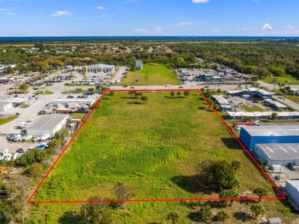3419 S Us Hwy 1, Fort Pierce FL 34982 — #R11004992