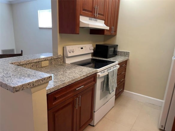 26 Crossings Circle # G, Boynton Beach FL 33435 — #F10455465