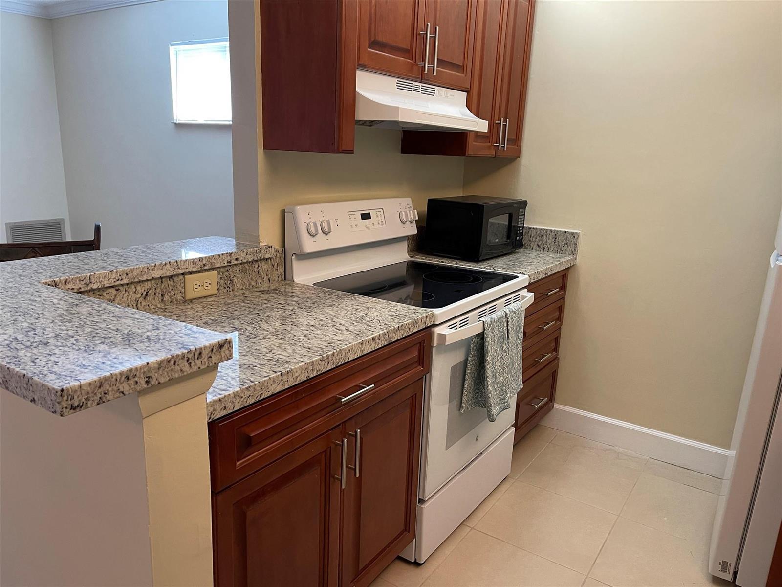26 Crossings Circle # G, Boynton Beach FL 33435 — #F10455465