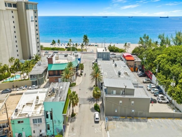 901 Sunrise Lane, Fort Lauderdale FL 33304 — #F10455534
