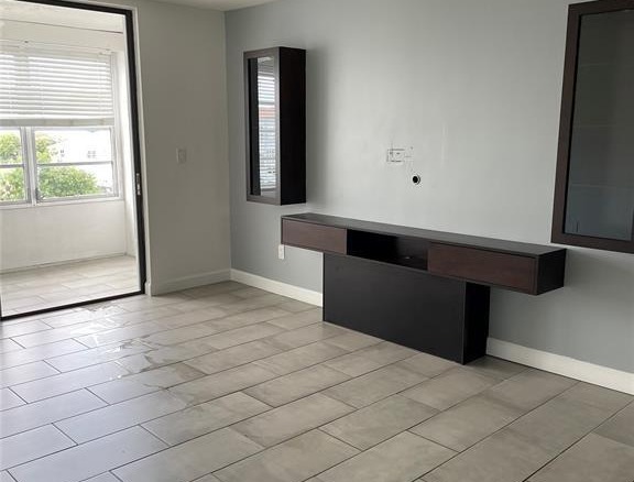 2850 Somerset Drive # 404l, Lauderdale Lakes FL 33311 — #F10459722