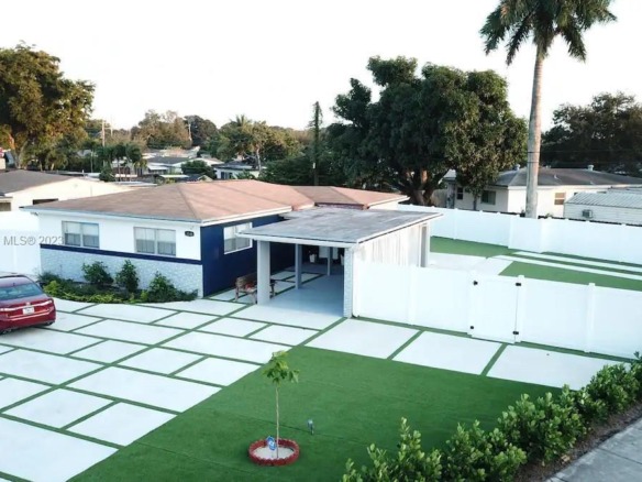 3240 SW 17th Street, Fort Lauderdale FL 33312 — #R11021722