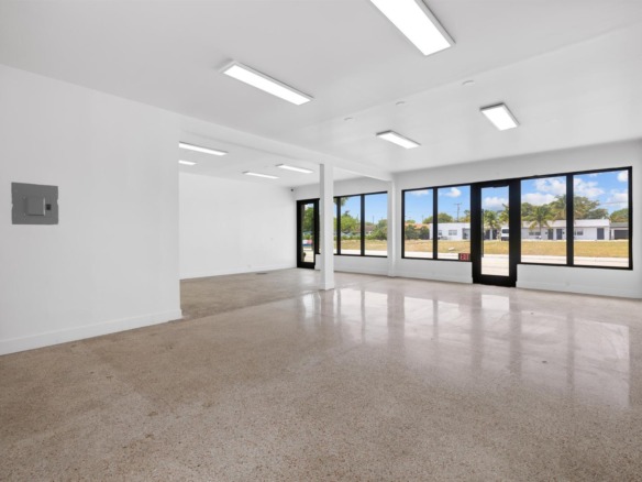 1808/1810 N Dixie Highway, FL 33460 — #R11022082