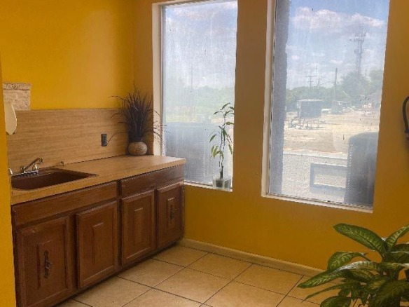 1075 Sunset Strip, Sunrise FL 33313 — #F10465116