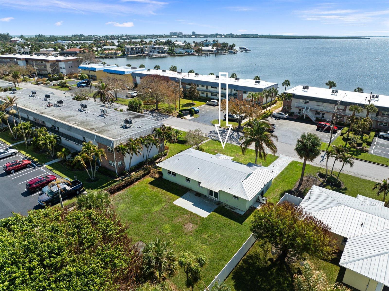 f3b61b38-7960 1154 Bayshore Drive, Fort Pierce FL 34949 — #R11033615